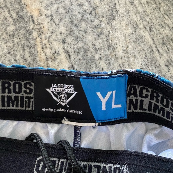 Lacrosse Boys Yeti Shorts - Picture 2 of 3